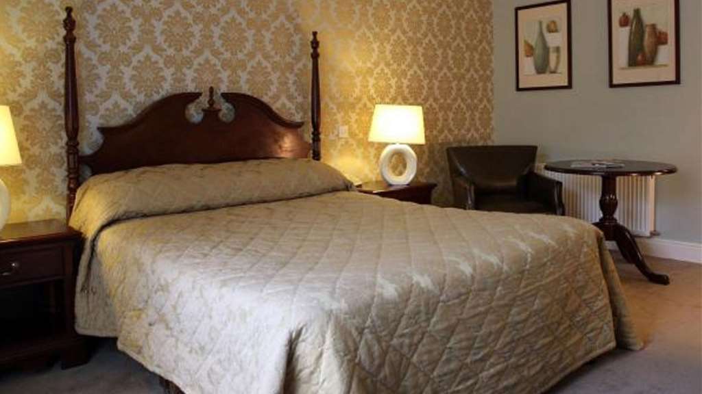 The Abbeyleix Manor Hotel Room photo